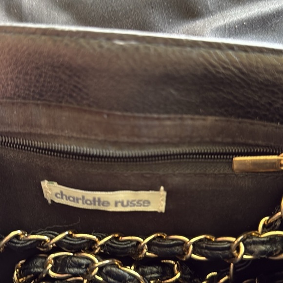 Charlotte Russe Black Quilt Pebbled Faux Leather Bag Gold Detachable Chain Strap - Picture 10 of 11